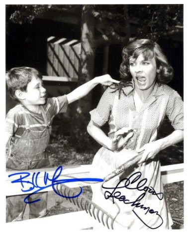 Cloris Leachman autograph